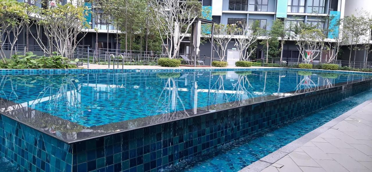 Cozystay @ Core Soho Suite Klia Σεπάνγκ Εξωτερικό φωτογραφία